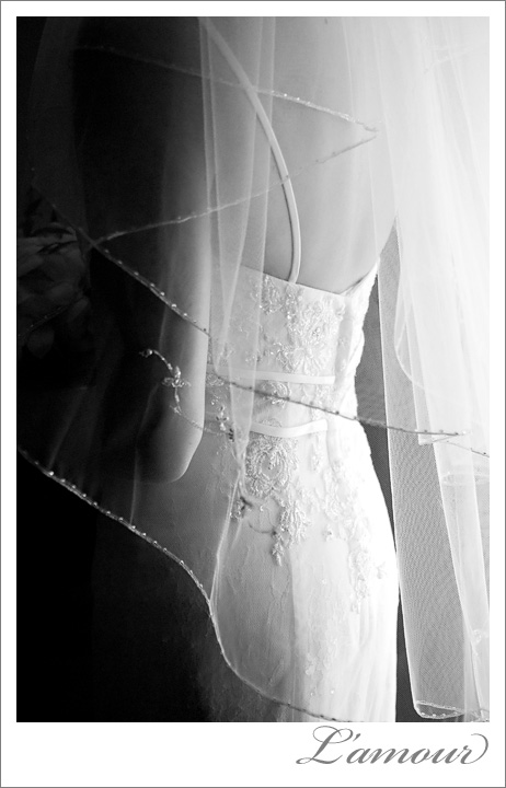 Destination Wedding Dress Check out our Blog for more Hawaii Wedding 