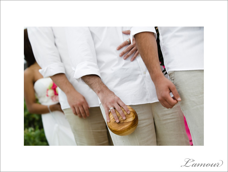 Hawaii Destination Wedding Ceremony photographed by L'Amour Photography on Oahu