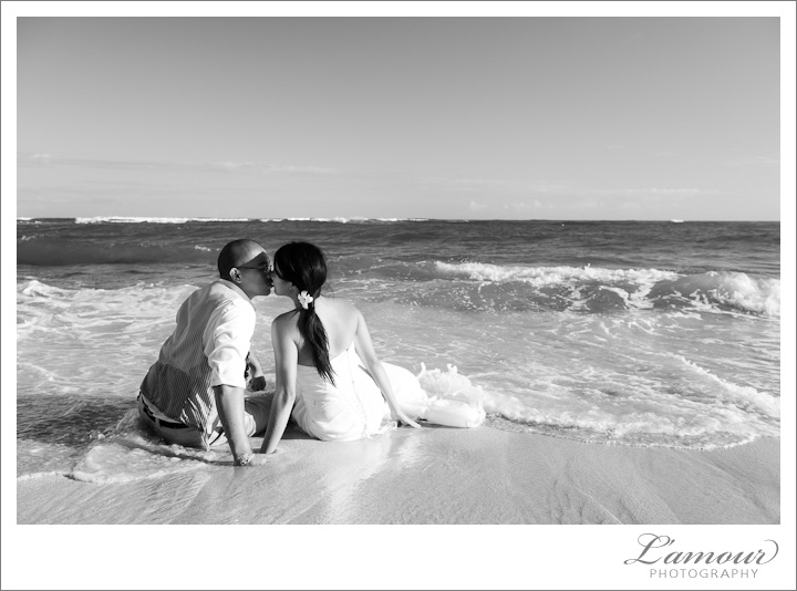 Trash the Dress at the Beach by L'Amour Hawaii Wedding Photography