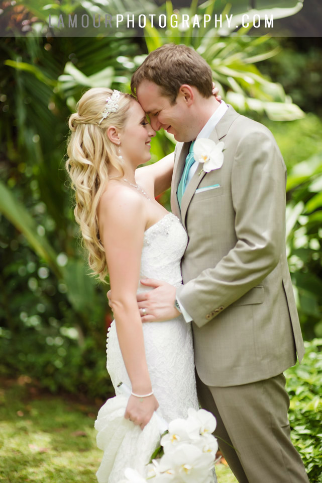 Haiku Gardens wedding on Oahu by L'Amour Photography