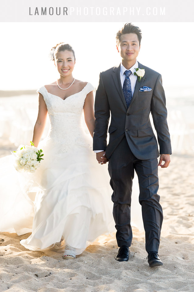 Hawaii wedding photographers on the beach on oahu