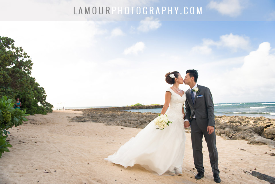 Hawaii wedding photography and video by L'Amour