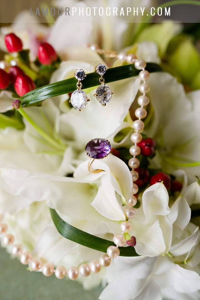 earings and pearl necklace for wedding in hawaii photo