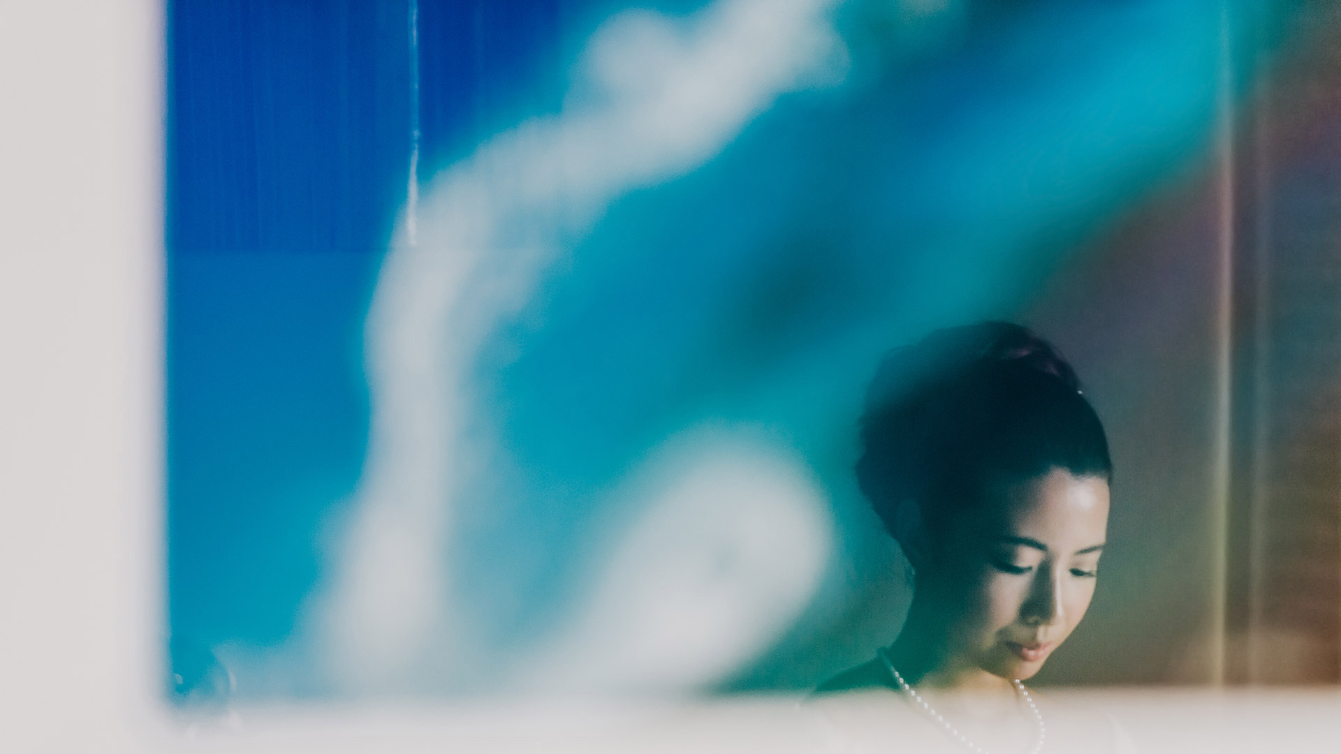 A bride preparing for her wedding at Turtle Bay